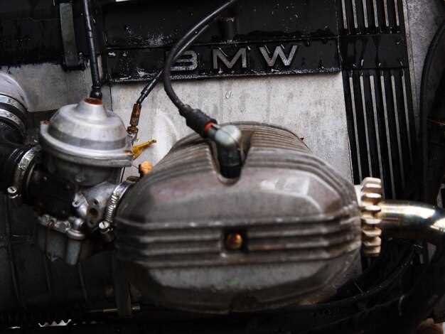 How to maintain your 70s classic car engine How to maintain your 70s classic car engine